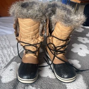 Sorel Tofino II CVS Waterproof Winter Boots